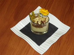 Hotel Reina Isabel. C/ Claudio Moyano, 16. 47400 Medina del Campo. Tapa Fría-Emina. Nombre: Cubanito. Gel de ron, sorberte de limón, cristal de hierbabuena y hielo